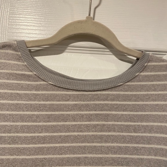 Stars Above Gray White Stripe Crew Neck Soft Plush Long Sleeve Shirt Size M - Picture 2 of 12